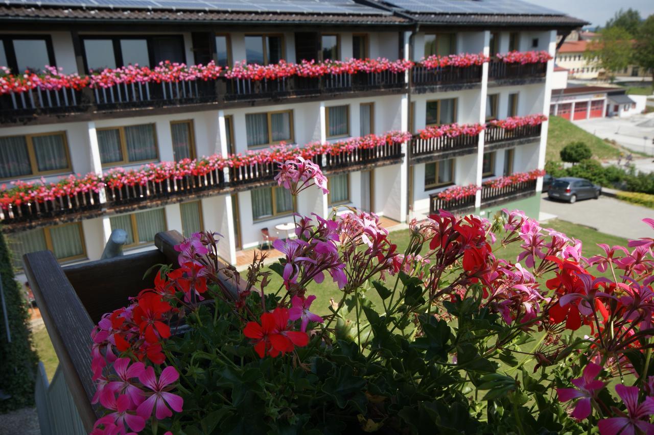 Hotel Beinbauer Büchlberg Extérieur photo