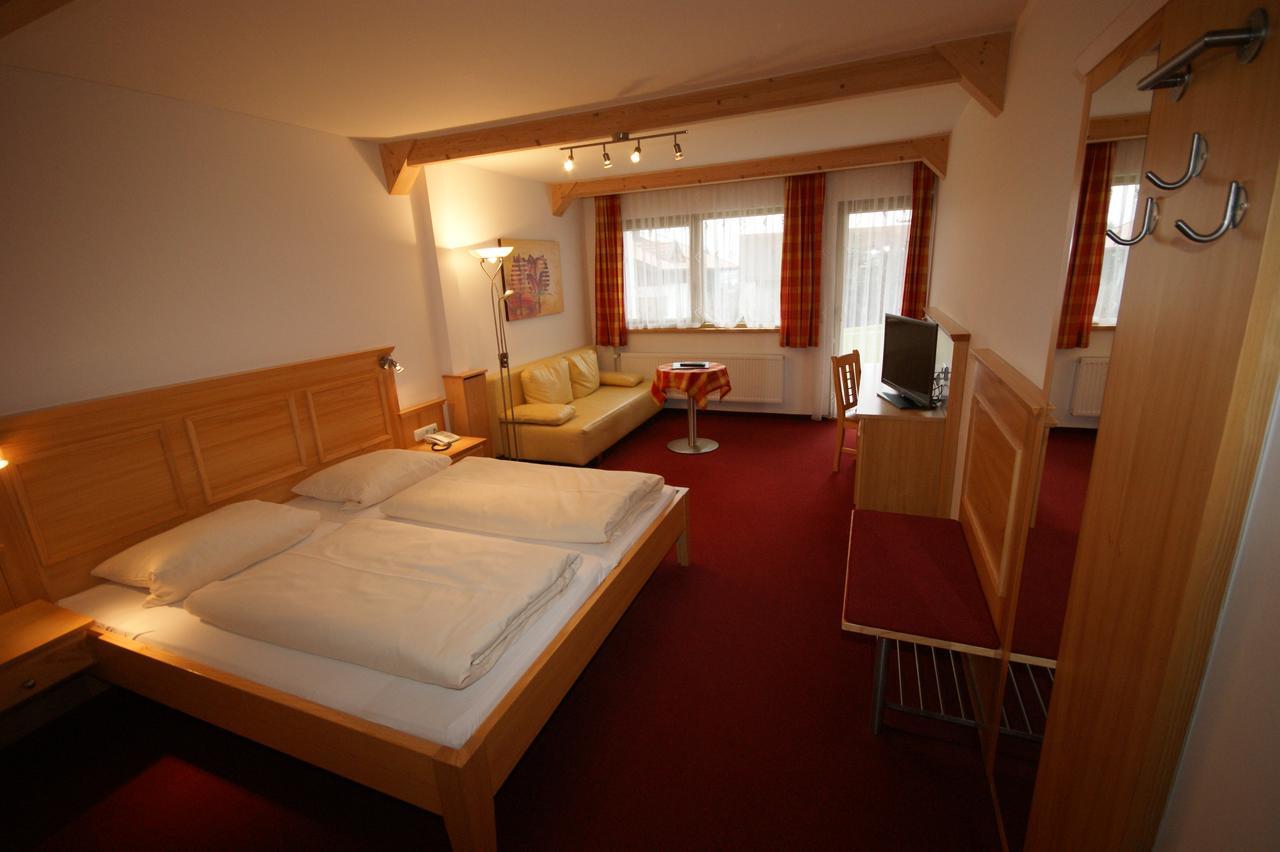 Hotel Beinbauer Büchlberg Extérieur photo